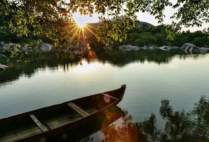 Khu du lịch sinh thái Hầm  Hô
