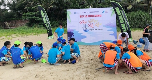 Chào đón đoàn Công Ty TNHH IOTLINK tham gia chương trình Team building với chủ đề “Đạp sóng ra khơi” và Gala dinner tại Lăng Cô Beach Resort